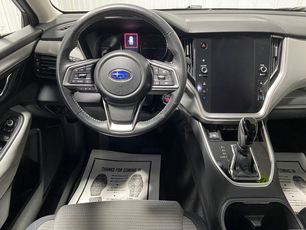 Used 2023 Subaru Outback Premium image 8