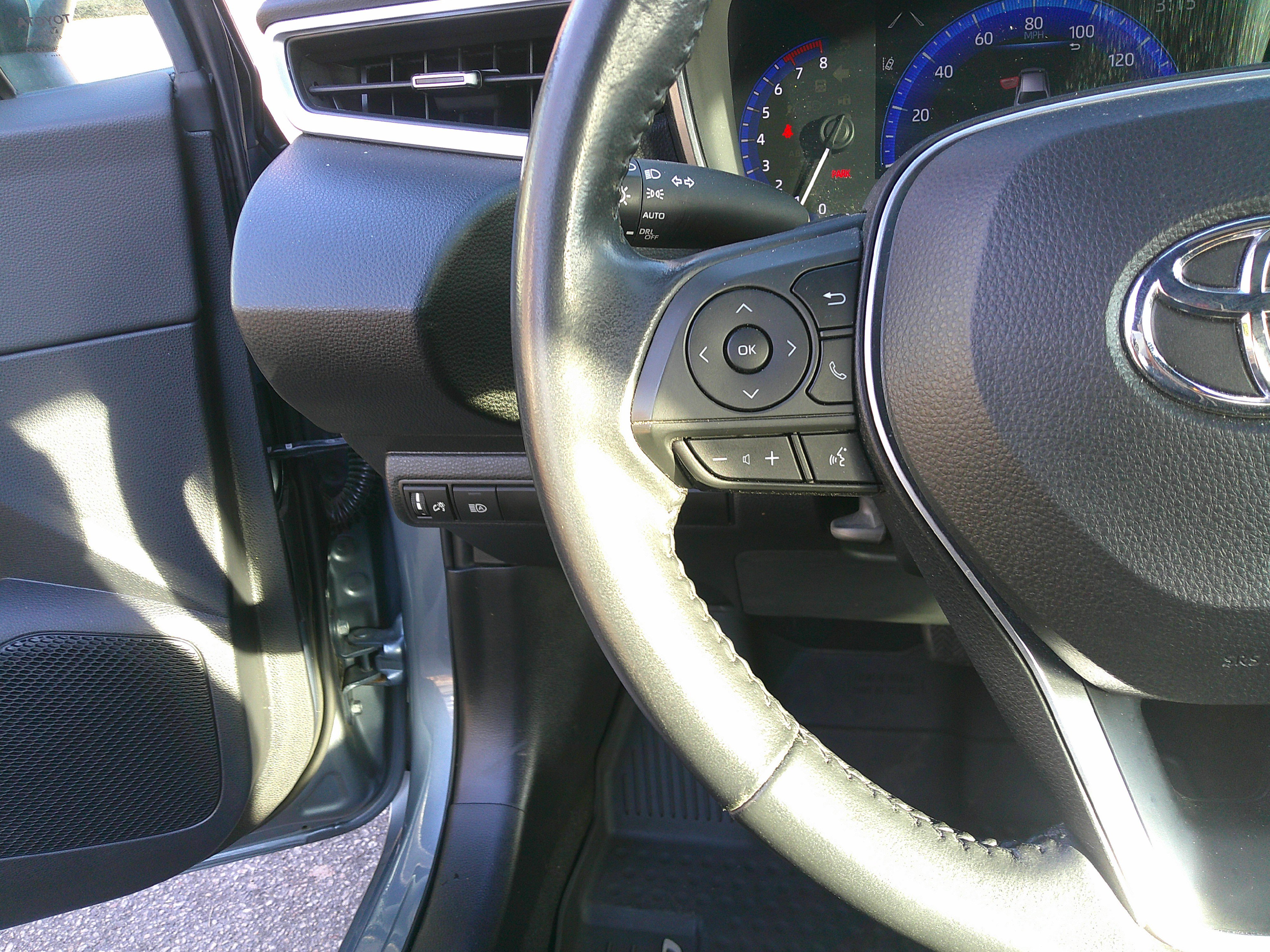 Used 2021 Toyota Corolla XSE image 20