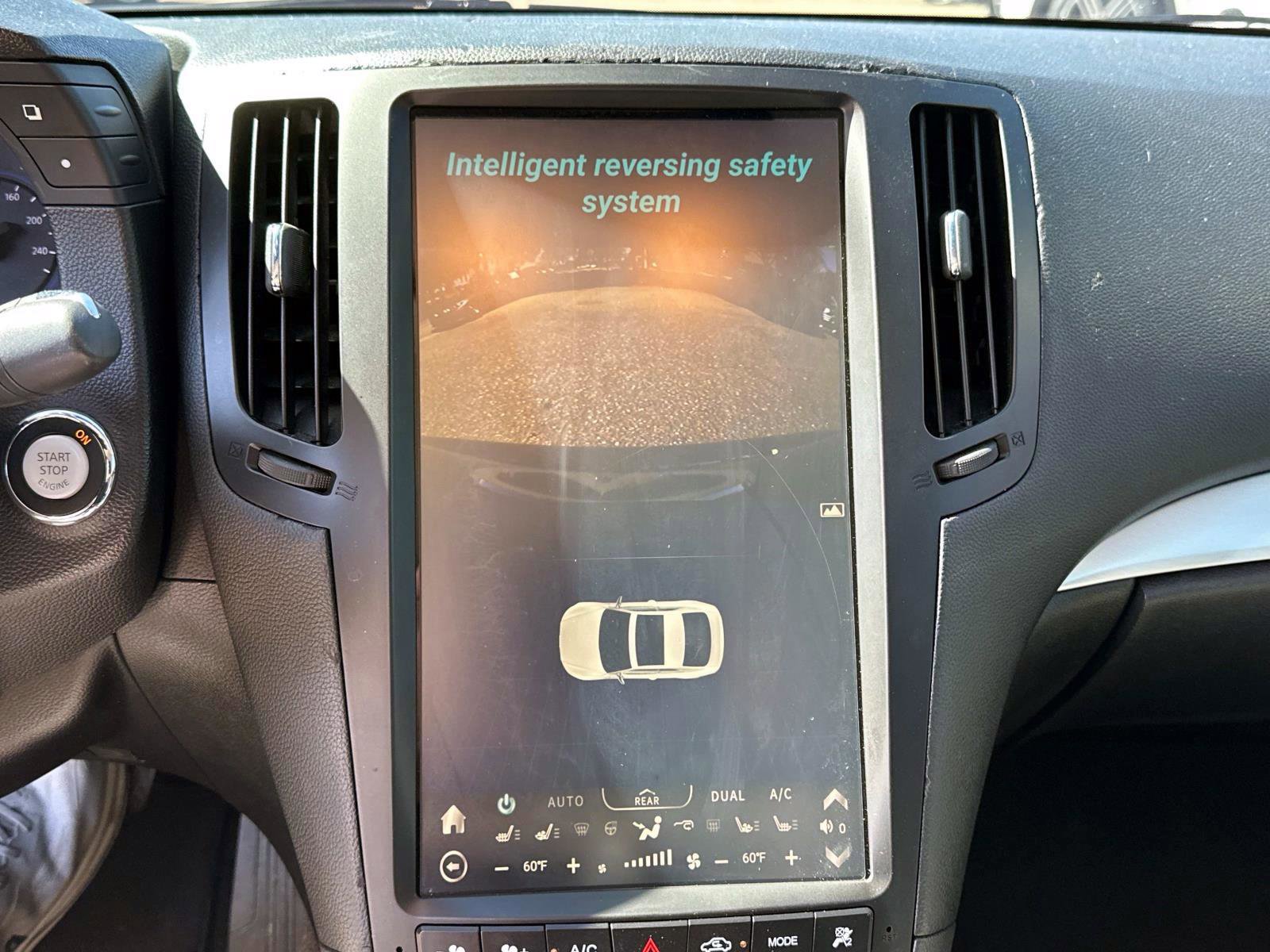 Used 2013 INFINITI G37 Sport w/ Premium Pkg image 17