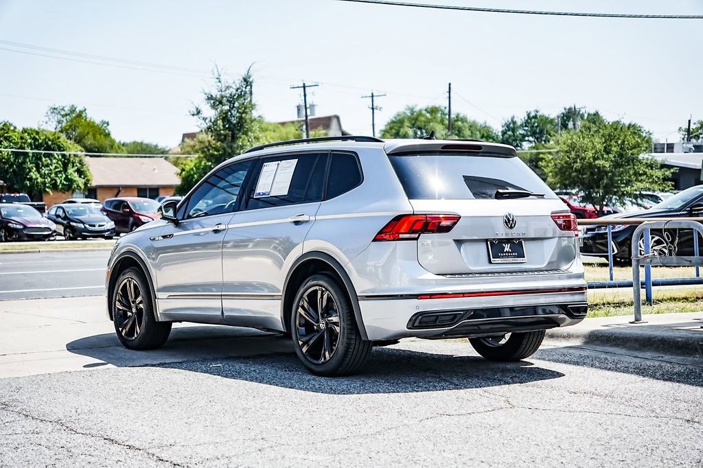 Used 2024 Volkswagen Tiguan SE R-Line image 4