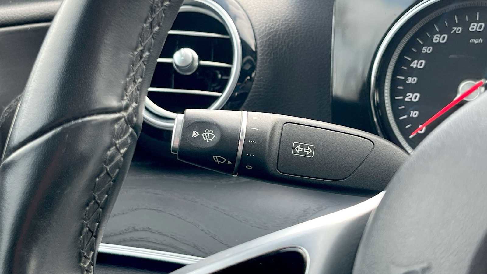 Certified 2019 Mercedes-Benz E 300 4MATIC image 41