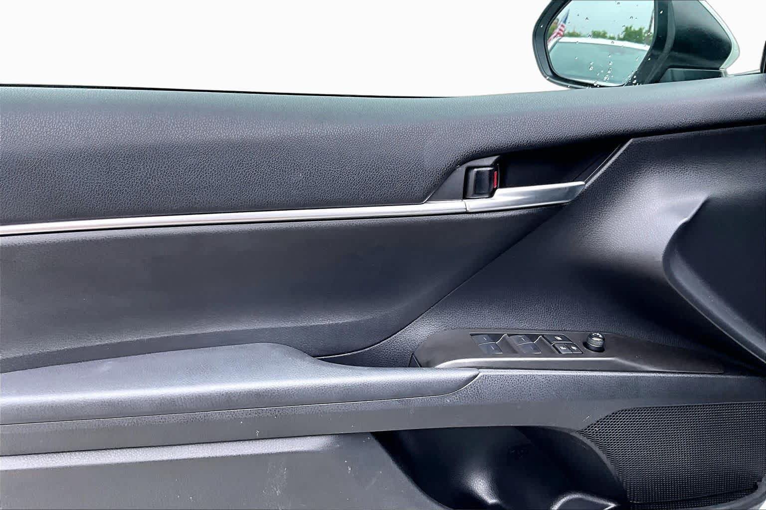Used 2024 Toyota Camry SE FWD image 20