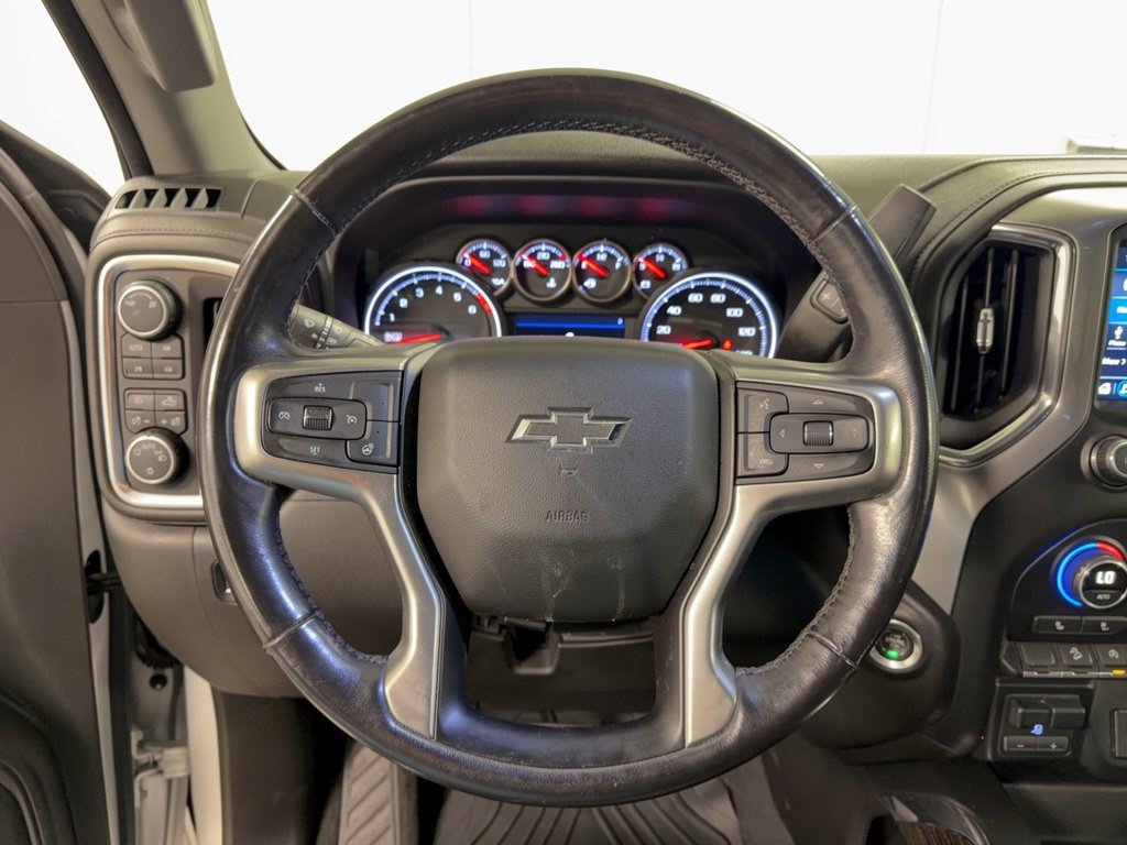 Used 2019 Chevrolet Silverado 1500 RST AWD/4WD image 10