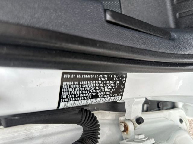 Used 2017 Volkswagen Beetle 1.8T Classic image 25