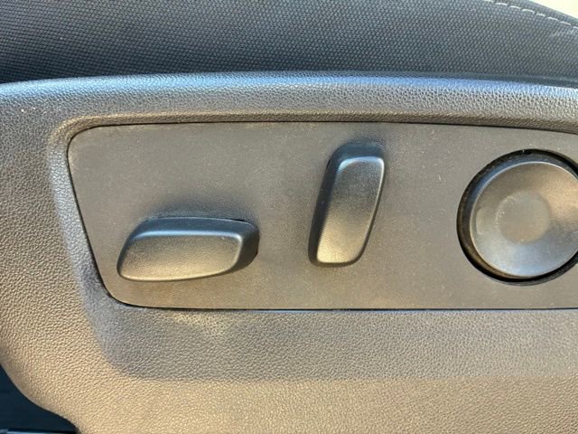 Used 2024 GMC Sierra 2500 SLE w/ SLE Convenience Package image 13