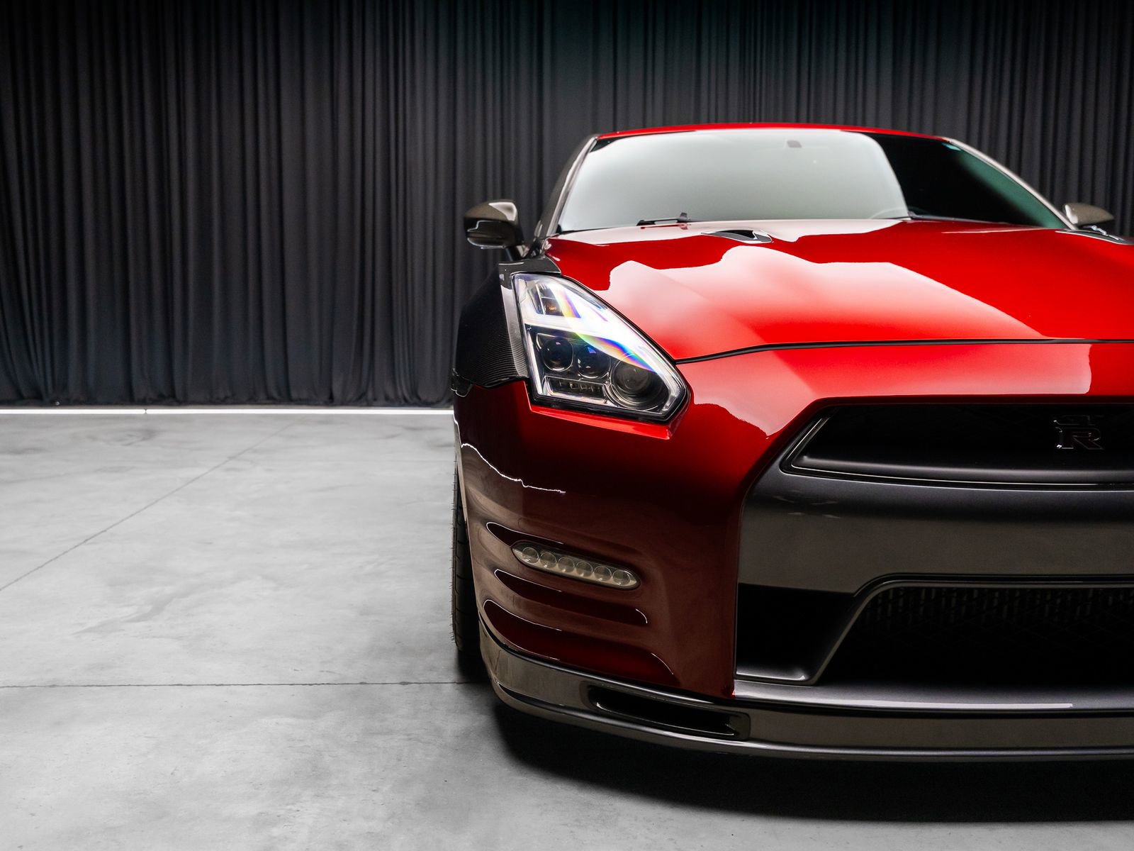 Used 2014 Nissan GT-R Premium AWD/4WD image 20