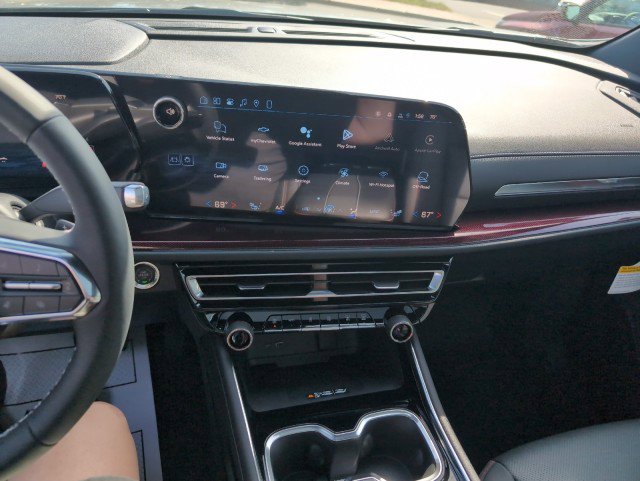 New 2026 Chevrolet Traverse Z71 w/ Driver Confidence Package image 40