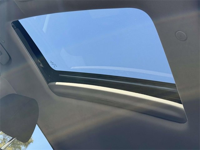 Certified 2025 Honda CR-V EX image 9