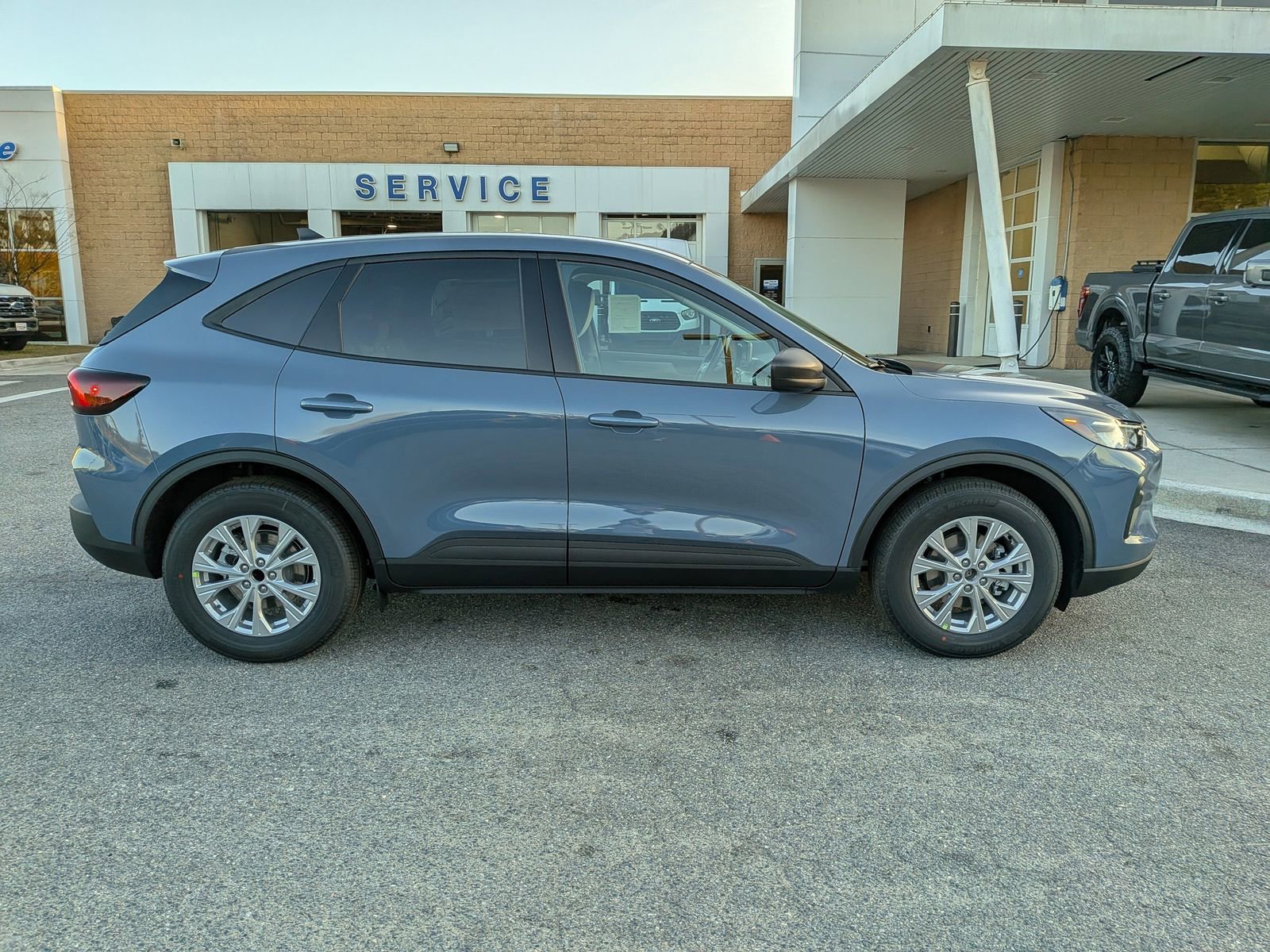 New 2026 Ford Escape Active image 3
