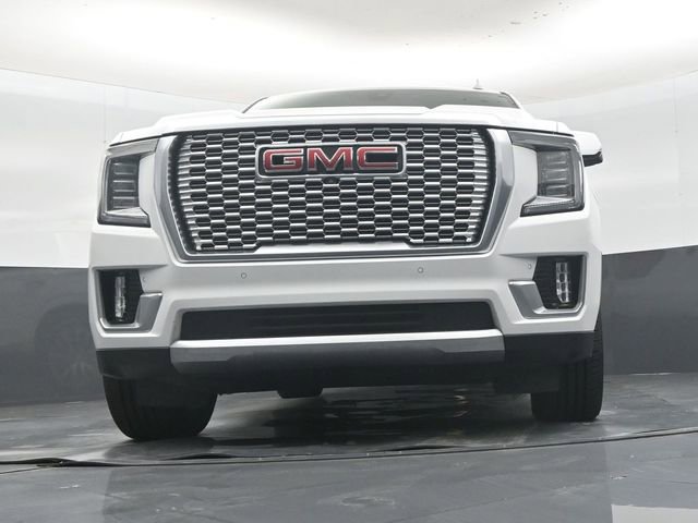 Used 2021 GMC Yukon Denali w/ Denali Premium Package image 47