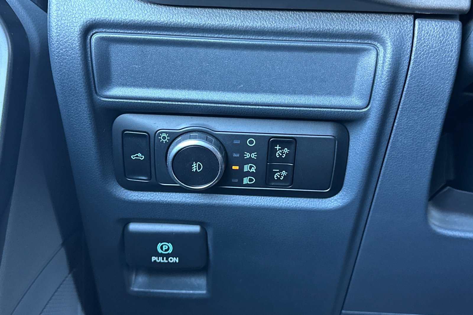 Used 2024 Ford F150 XL w/ Equipment Group 103A High RWD image 23