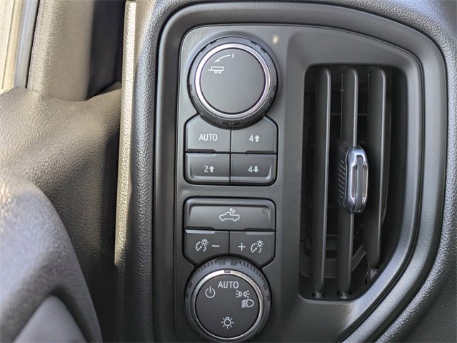 New 2026 Chevrolet Silverado 1500 Custom Trail Boss w/ Dark Appearance Package image 23