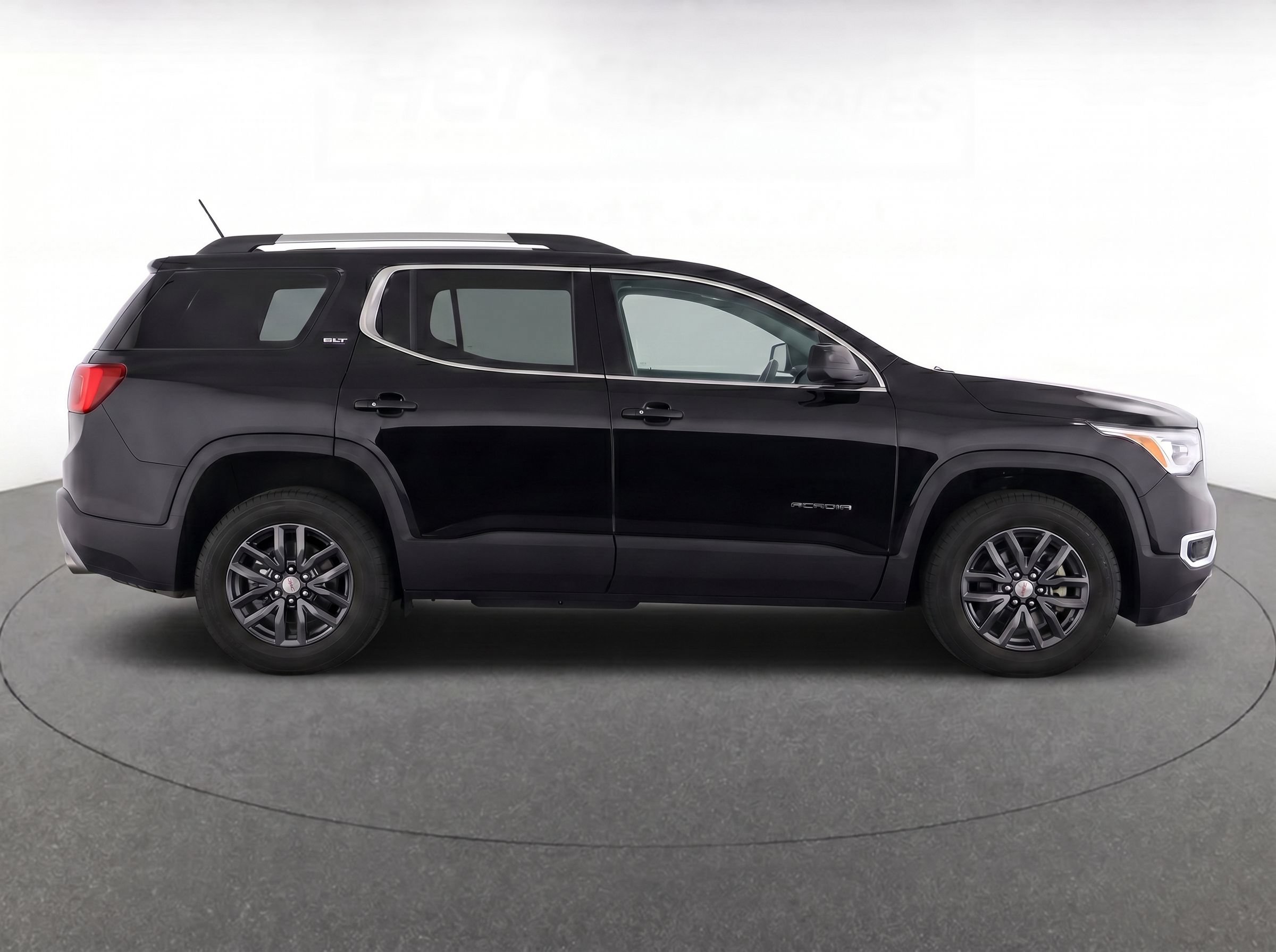 Used 2019 GMC Acadia SLT FWD image 8
