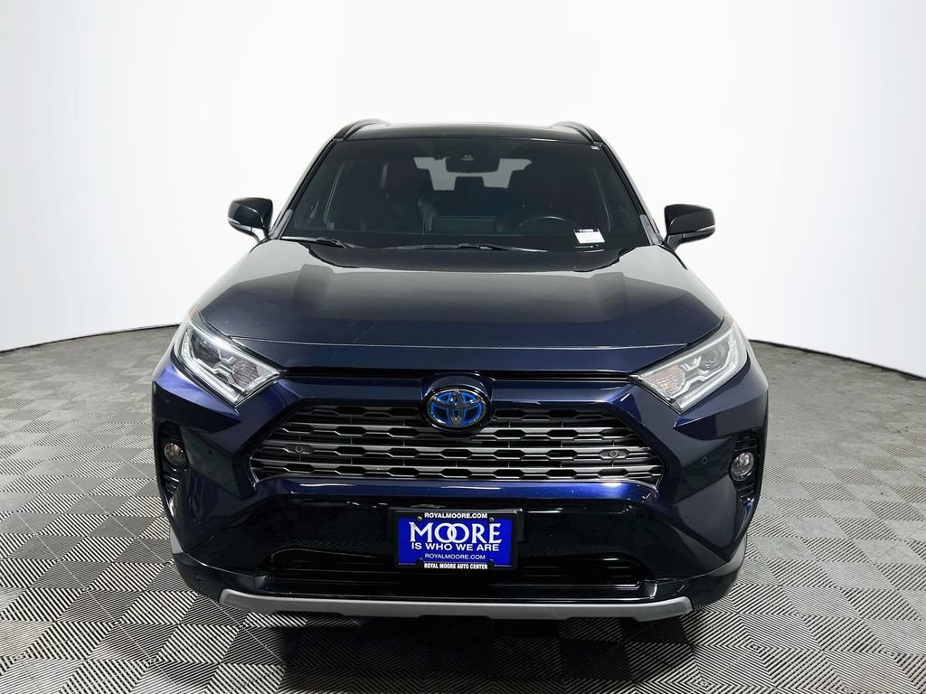 Certified 2020 Toyota RAV4 XSE AWD/4WD image 2