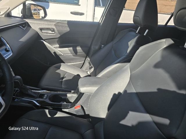 Used 2022 Toyota Corolla Cross XLE w/ Convenience Package image 5