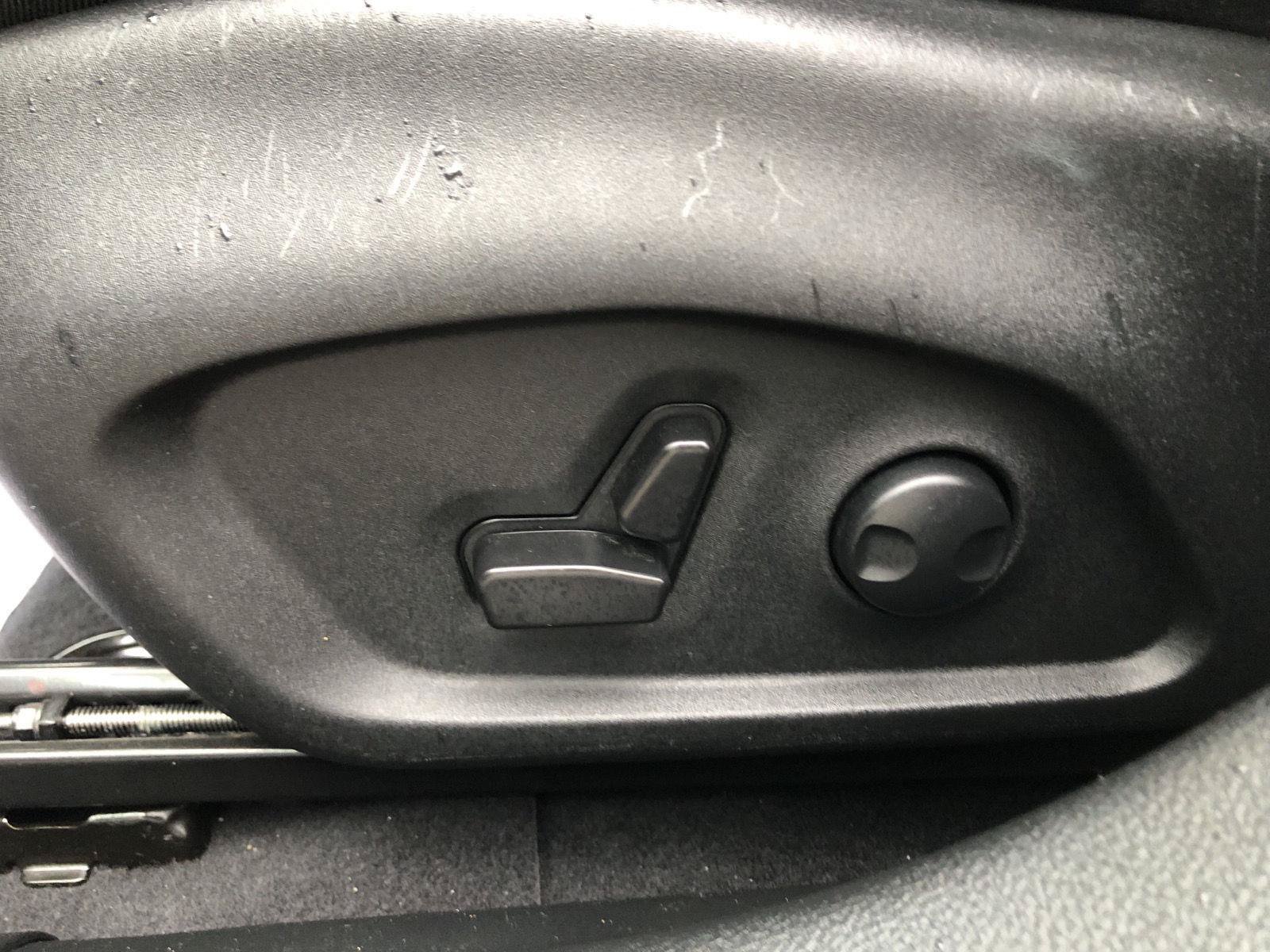 Used 2023 Jeep Compass Limited AWD/4WD image 19