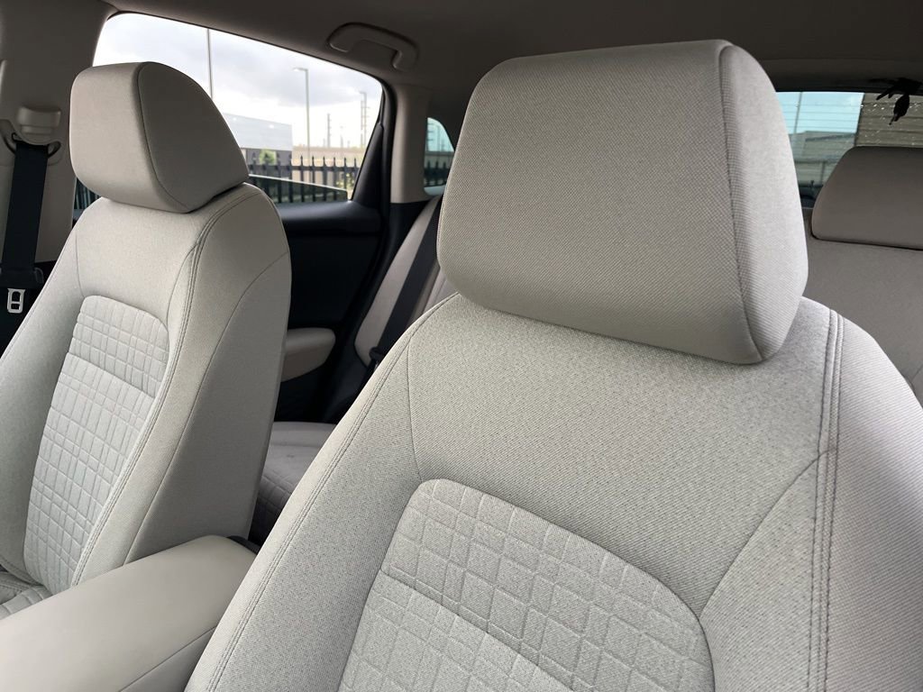 Certified 2025 Honda HR-V LX image 24