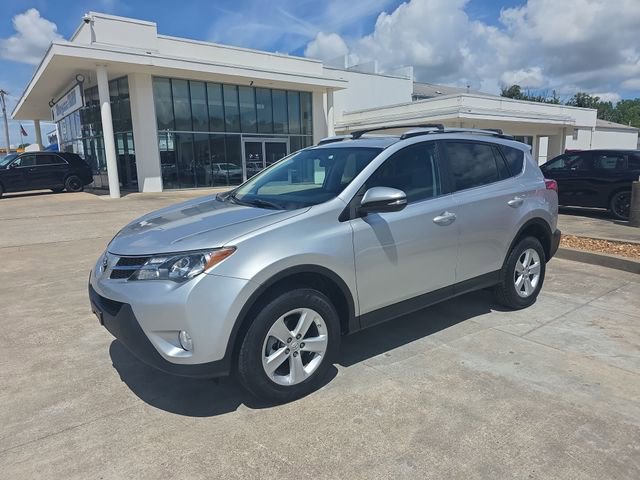 Used 2014 Toyota RAV4 XLE FWD video 1