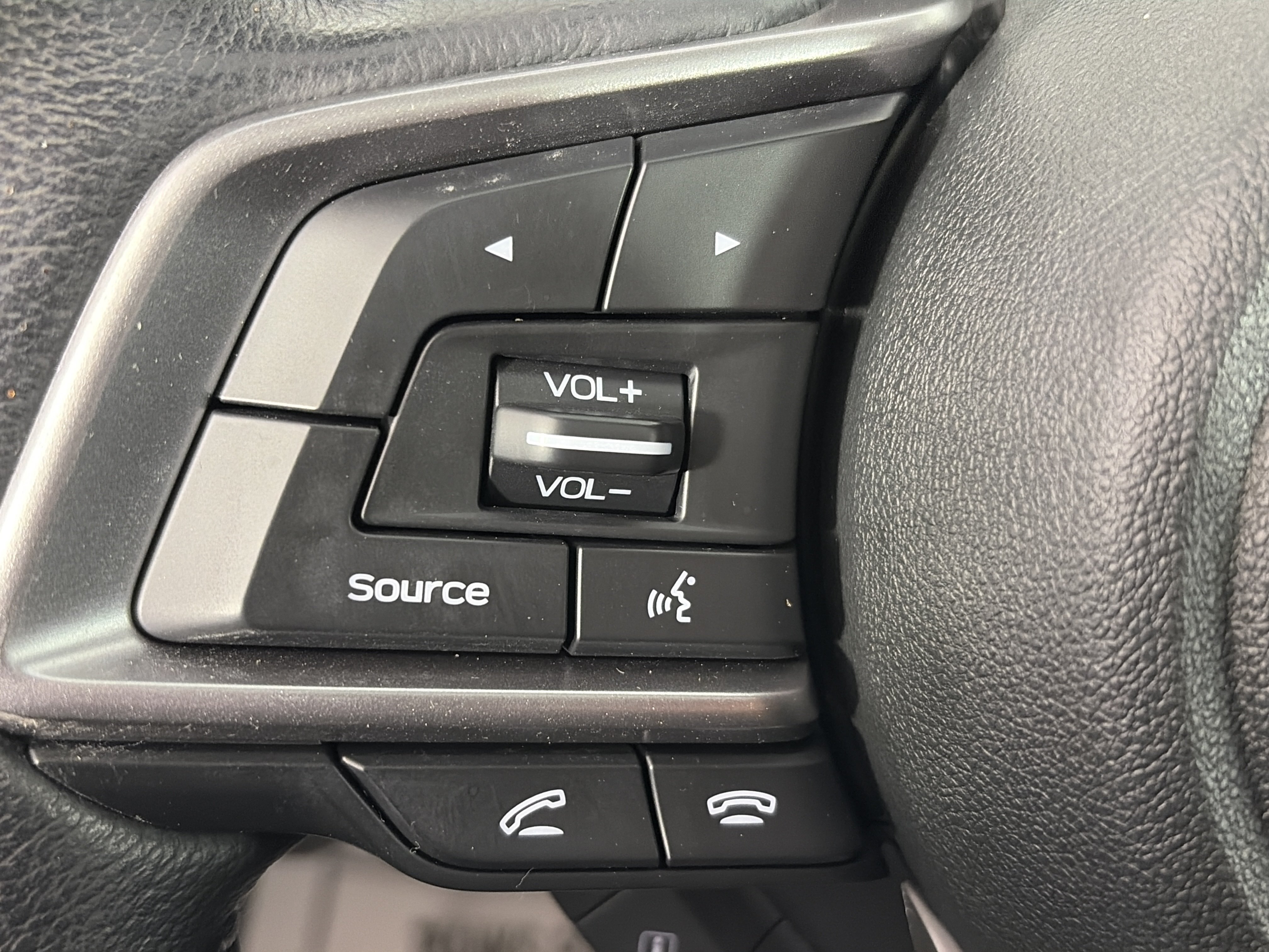 Used 2022 Subaru Legacy Limited AWD/4WD image 33