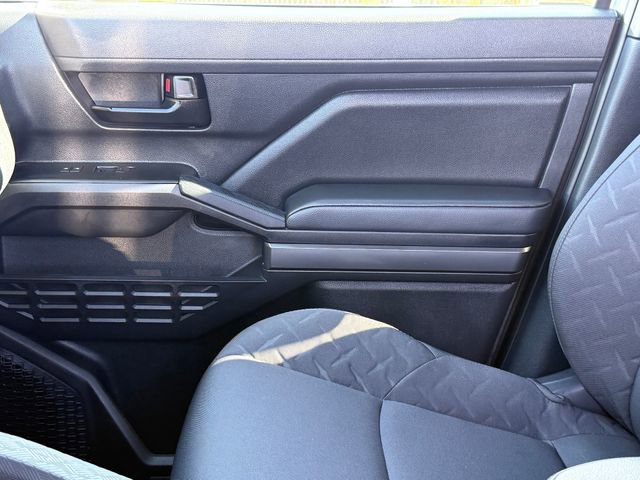 Used 2025 Toyota Tacoma SR5 image 12