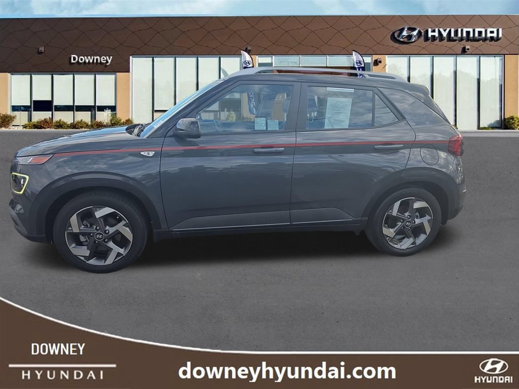 Used 2024 Hyundai Venue Limited FWD video 2