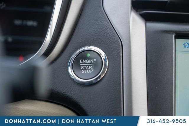 Used 2020 Ford Fusion SE w/ Fleet SE Value Package image 11