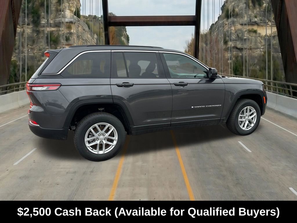 New 2026 Jeep Grand Cherokee Laredo RWD image 13