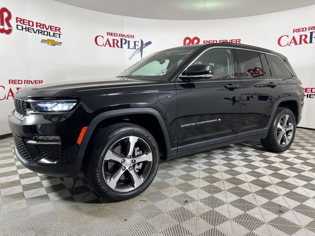 Used 2022 Jeep Grand Cherokee Limited 4xe image 3