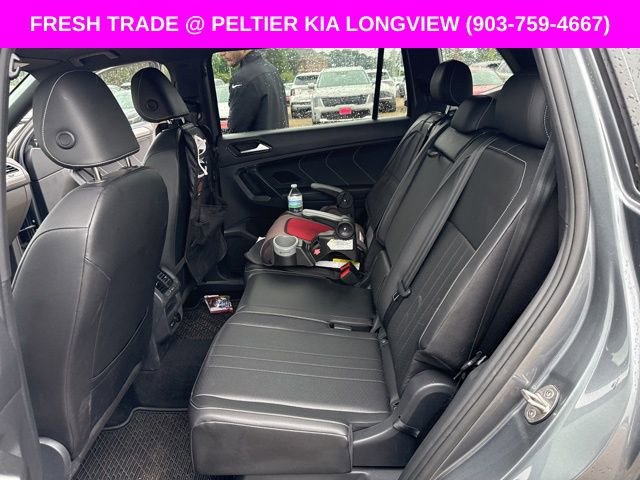 Used 2023 Volkswagen Tiguan SE R-Line FWD image 11