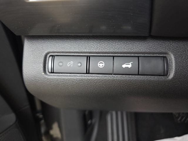 New 2026 Nissan Pathfinder SL FWD image 30