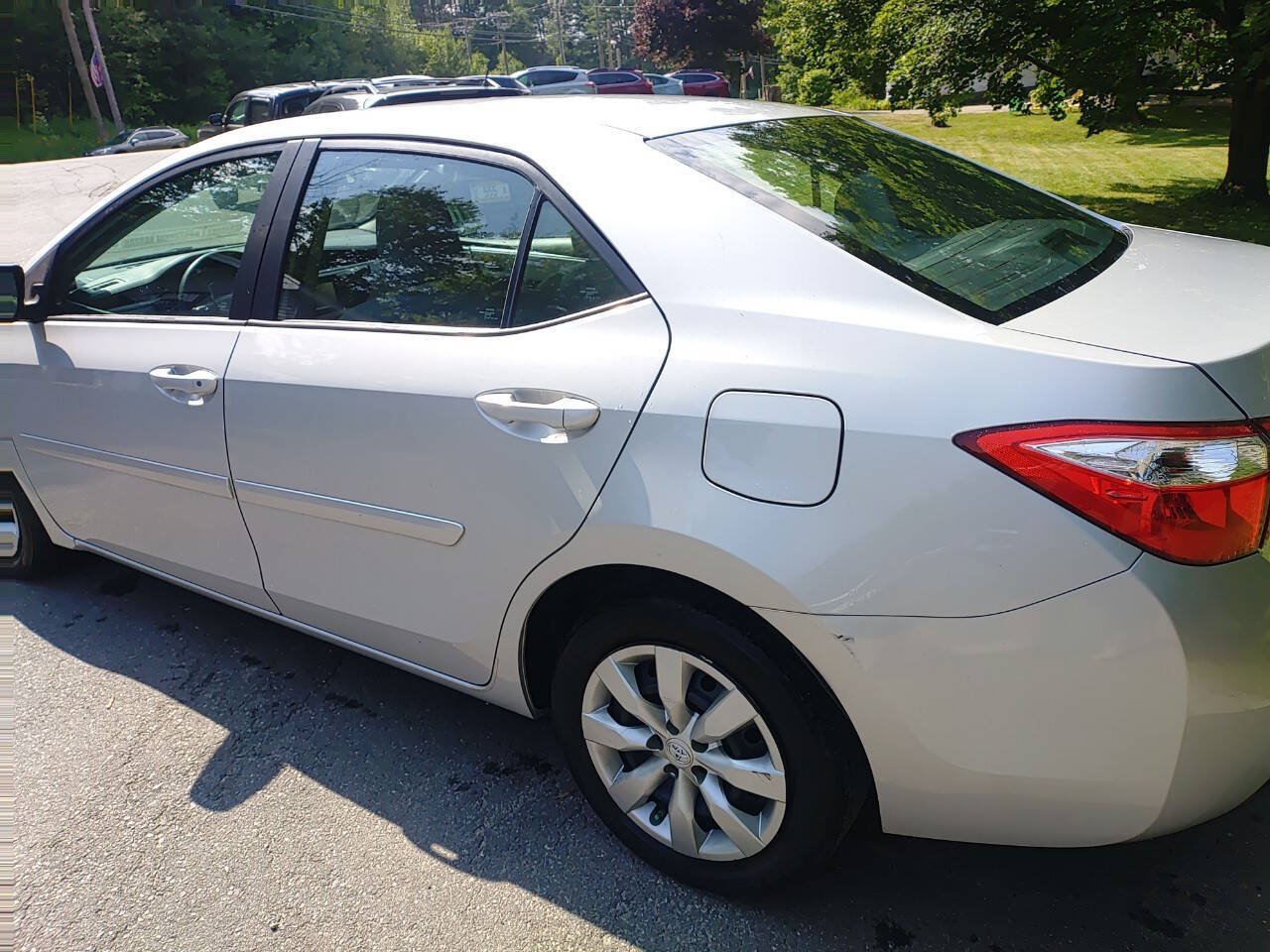 Used 2016 Toyota Corolla LE w/ Body Protection Package #1 FWD image 3