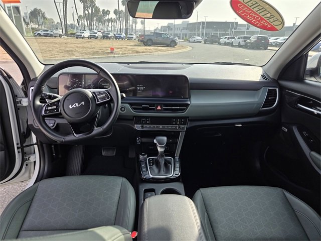 Used 2024 Kia Seltos SX image 16