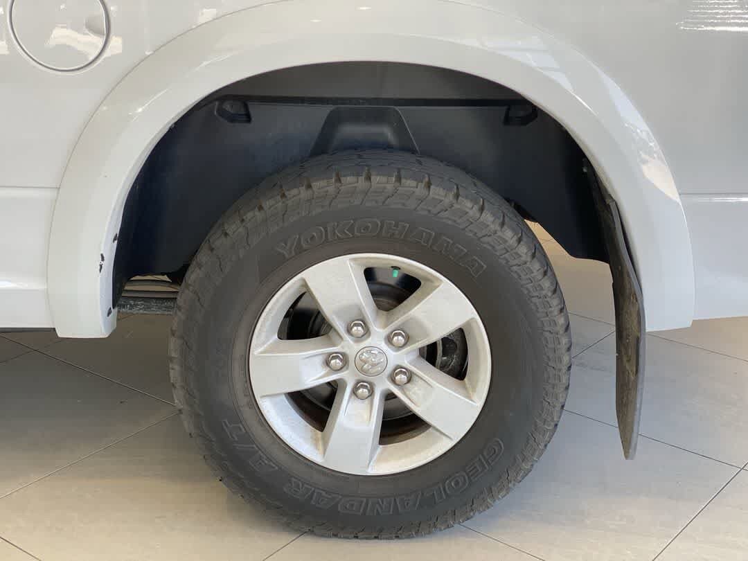 Used 2018 RAM 1500 Outdoorsman AWD/4WD image 13