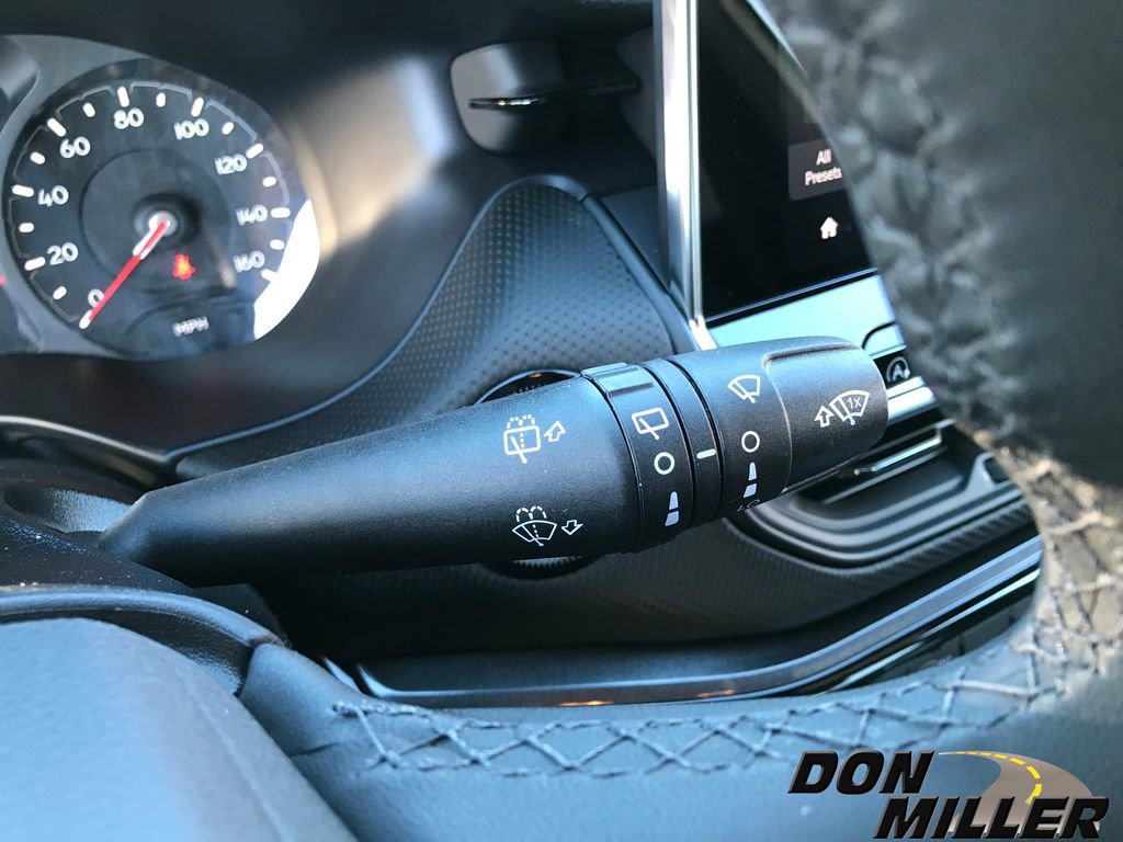 New 2026 Jeep Compass Latitude image 18