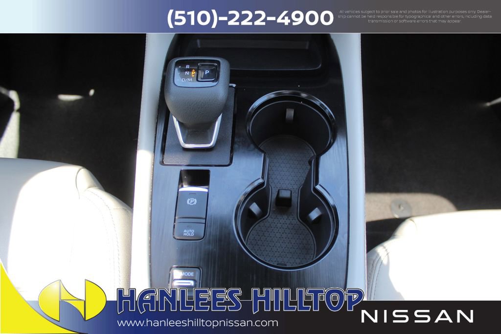 Used 2023 Nissan Rogue SL w/ SL Premium Package image 16