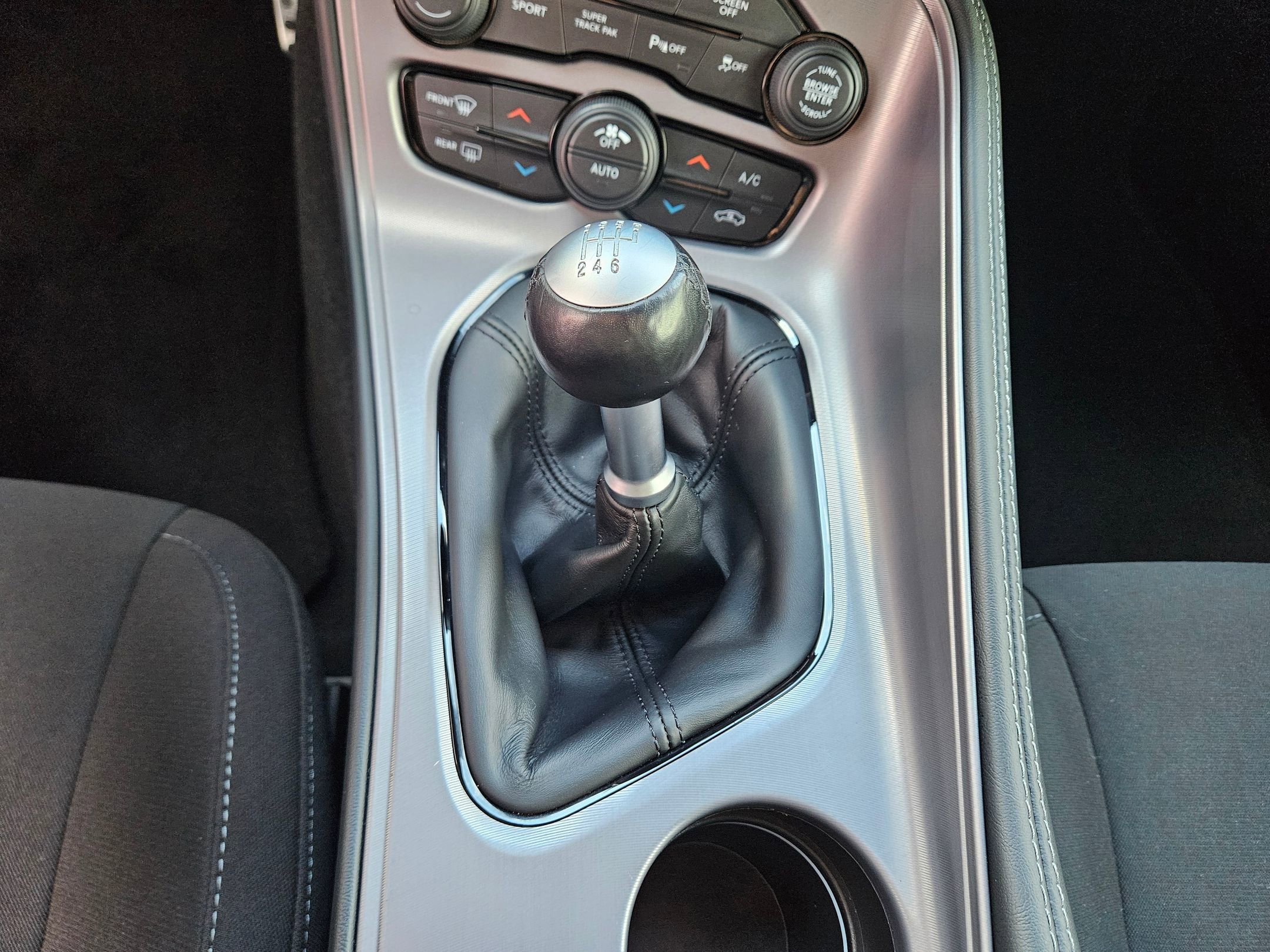 Used 2023 Dodge Challenger R/T w/ Blacktop Package image 13