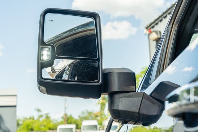 Used 2022 Chevrolet Silverado 3500 High Country image 11