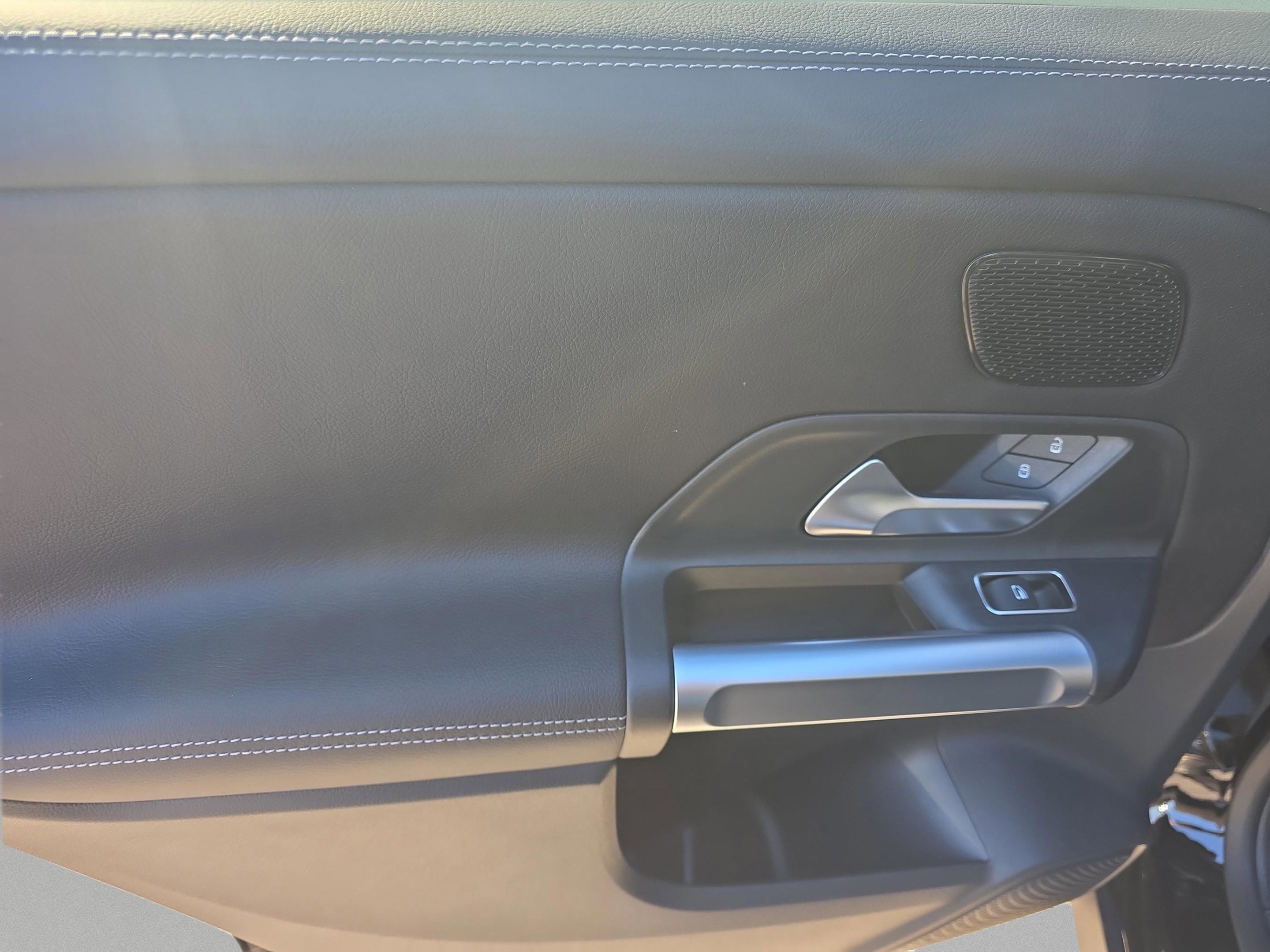 Certified 2026 Mercedes-Benz GLB 250 image 10