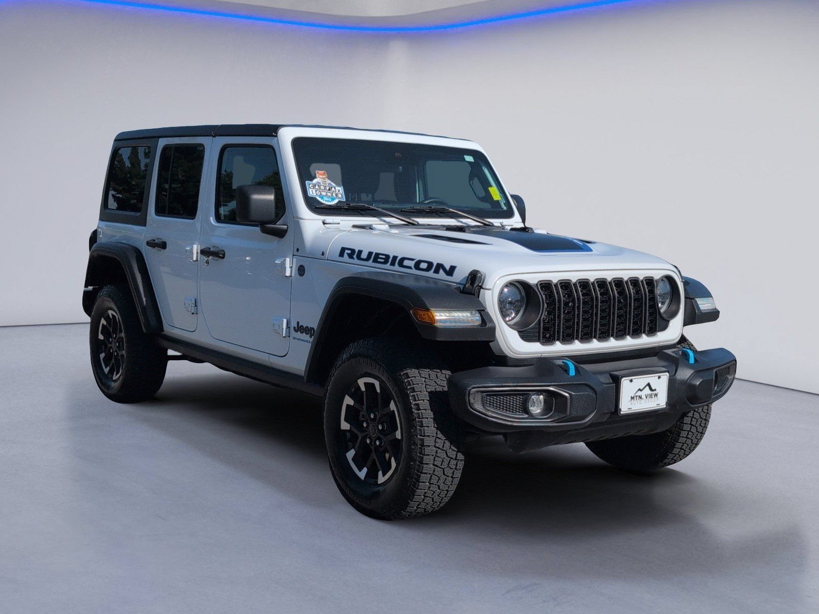 Used 2024 Jeep Wrangler Unlimited Rubicon 4xe AWD/4WD image 10