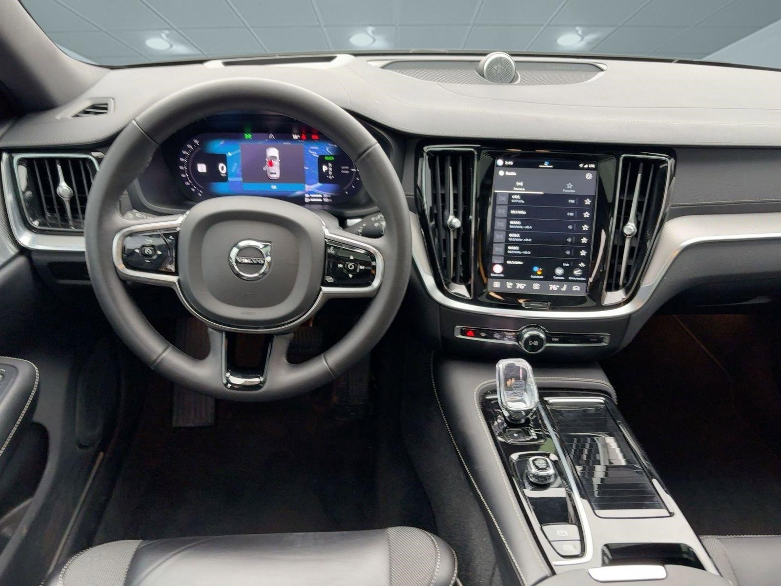 Certified 2024 Volvo V60 T8 Polestar image 4