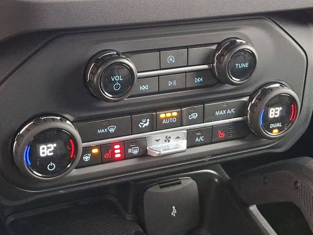 Certified 2025 Ford Bronco Badlands image 16