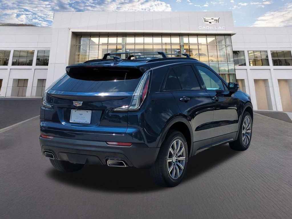 Certified 2022 Cadillac XT4 Sport FWD image 6