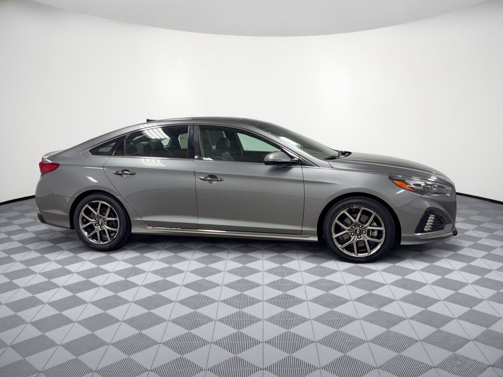Used 2018 Hyundai Sonata Limited FWD image 8