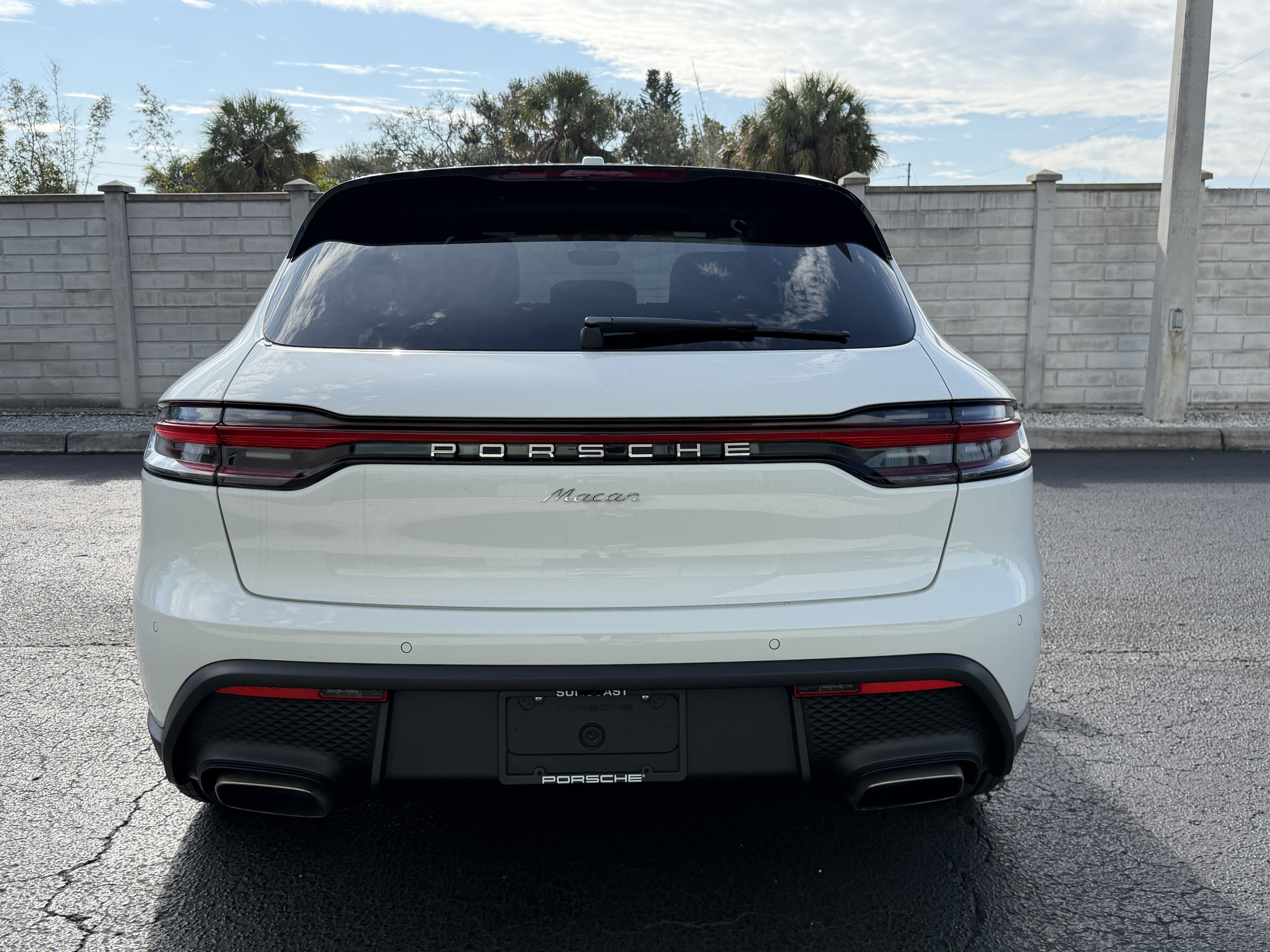 New 2025 Porsche Macan image 10