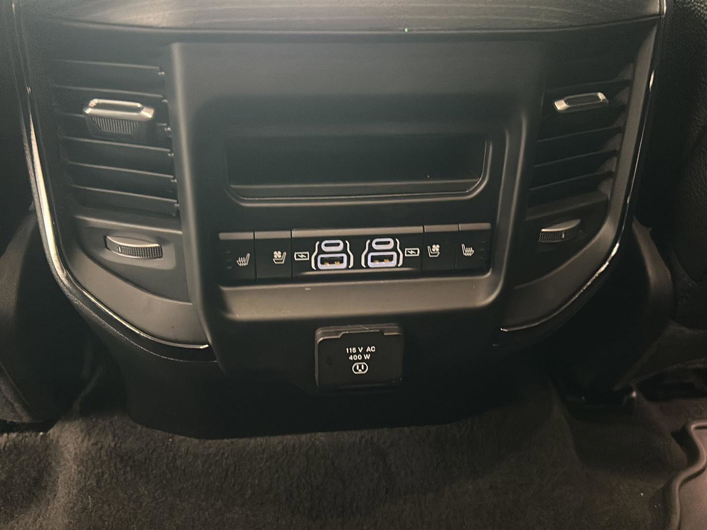 Used 2024 RAM 1500 Limited image 25