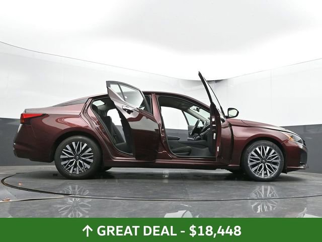 Used 2024 Nissan Altima 2.5 SV image 75