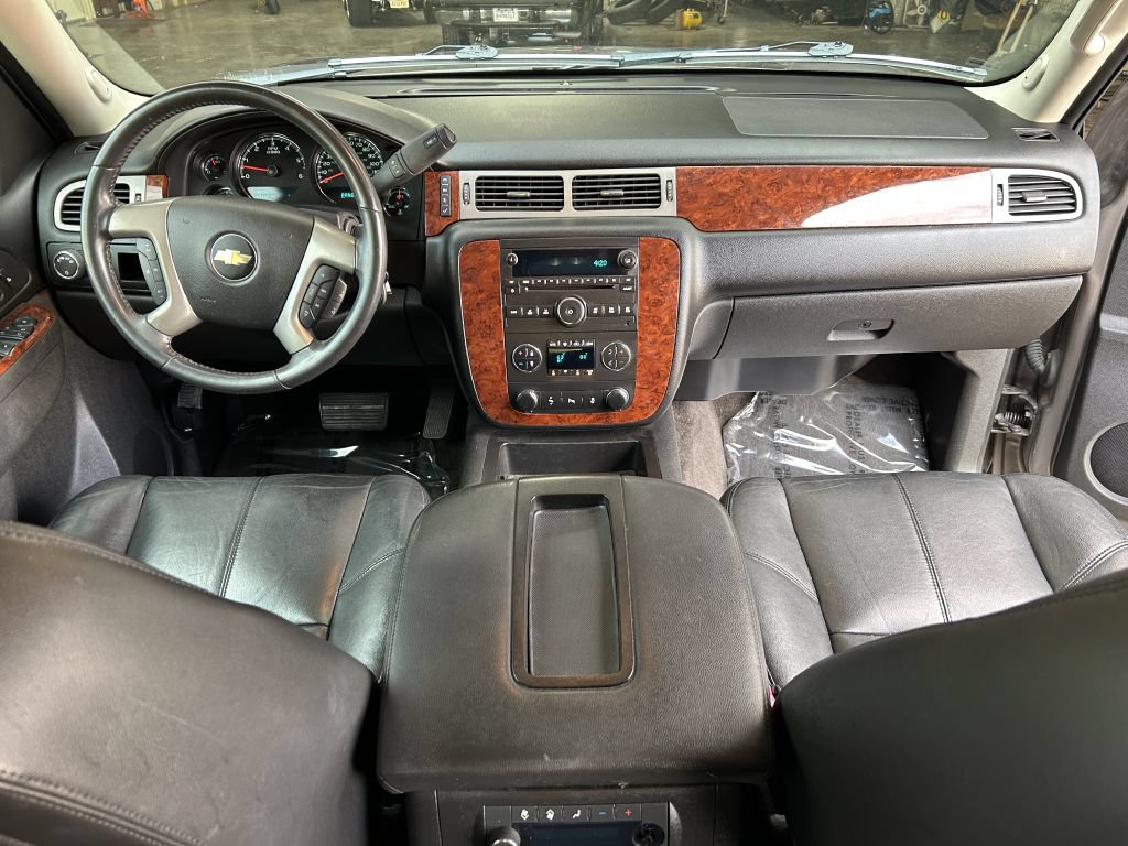 Used 2013 Chevrolet Tahoe LT w/ Texas Edition RWD image 20