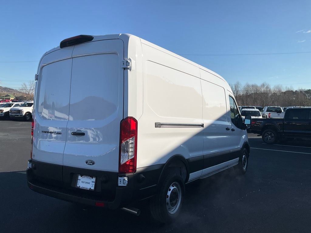 New 2026 Ford Transit 250 148 Medium Roof RWD image 5