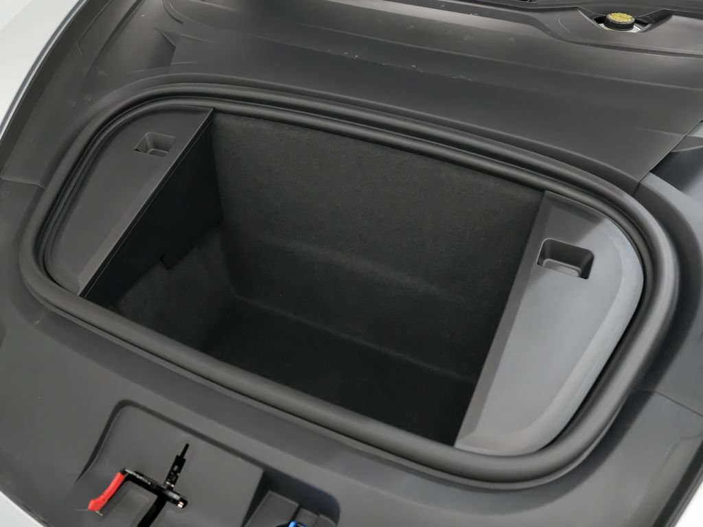 New 2026 Porsche Taycan AWD/4WD image 15