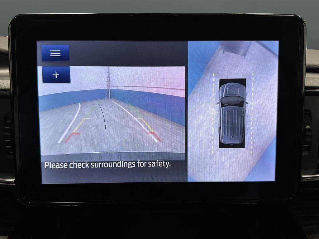 Used 2023 Ford Explorer Limited image 11